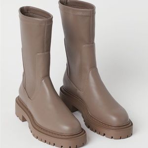H&M taupe boots great condition
